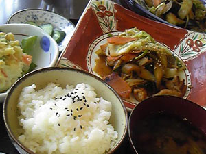 古民家喫茶「もりの木」